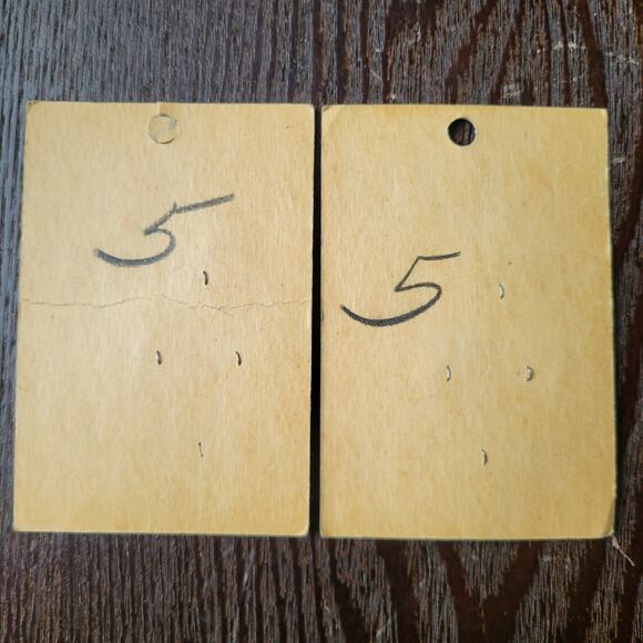 Vintage Lucky Day Sport Genuine Pearl Buttons on Original Card, Purple 1930-40s - Picture 3 of 6